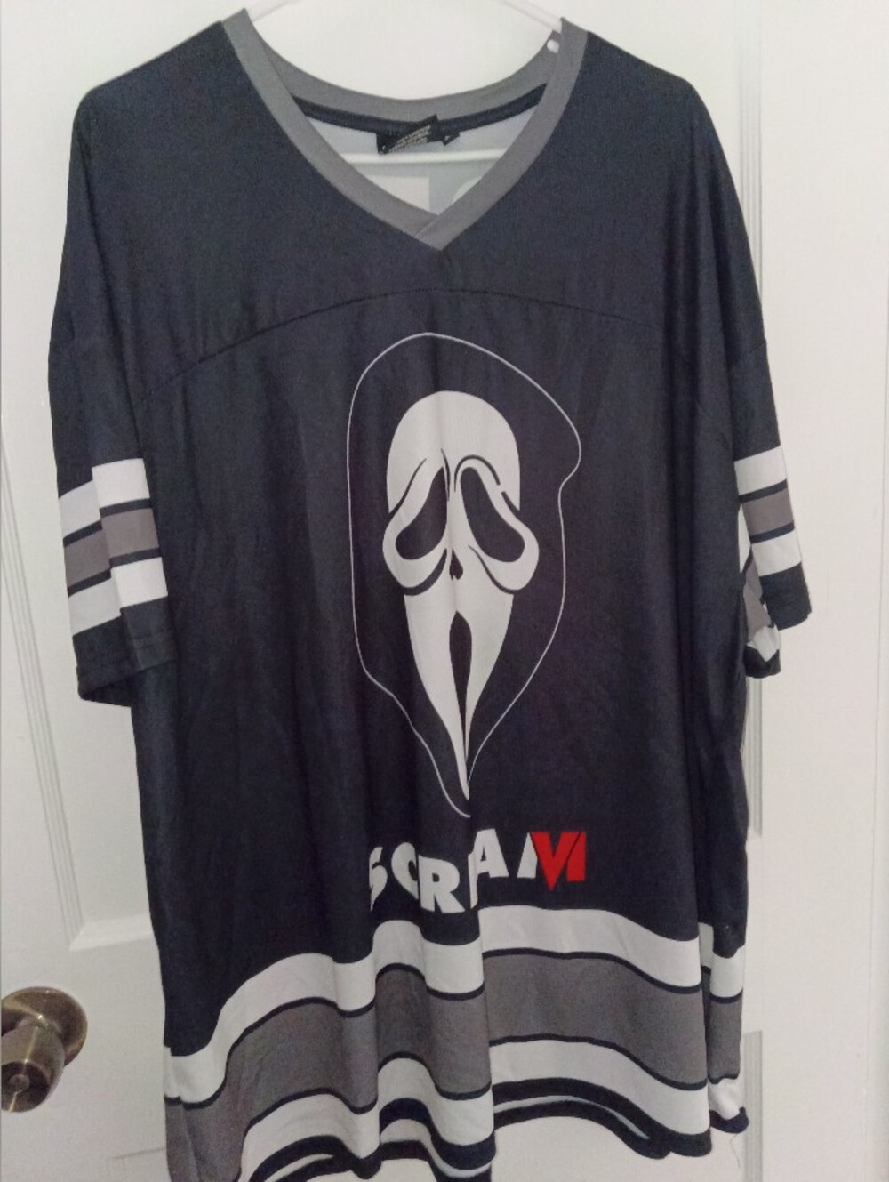 🆕 New Men's Scream Jersey 2XL Shirt